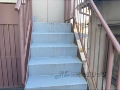 階段　階段（2階から上）