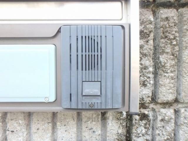 インターホン