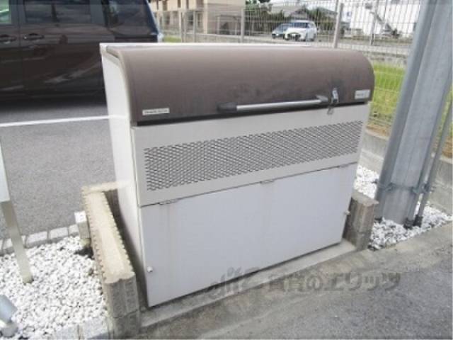 ゴミ置き場