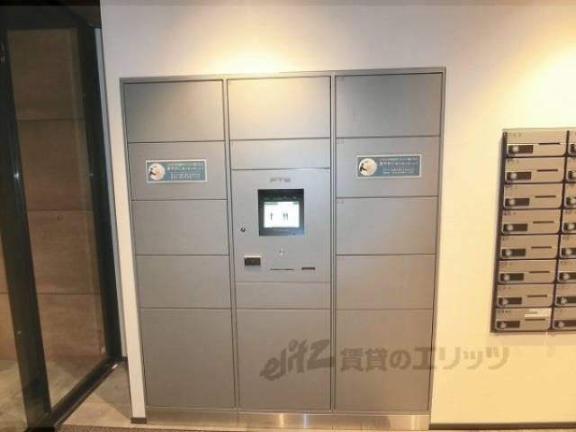 宅配ボックス