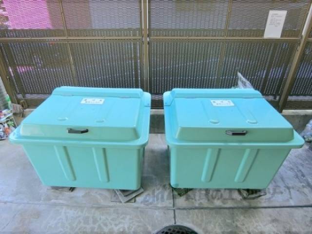 ゴミ置き場