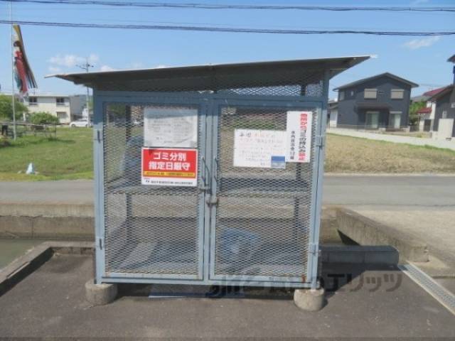 ゴミ置き場