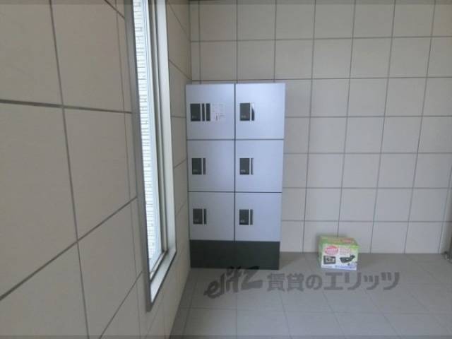 宅配ボックス