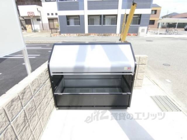 ゴミ置き場　仮