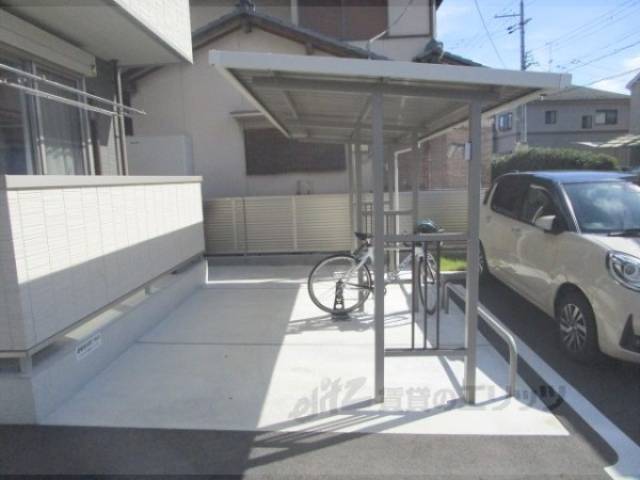 駐輪場　開閉用ボタン