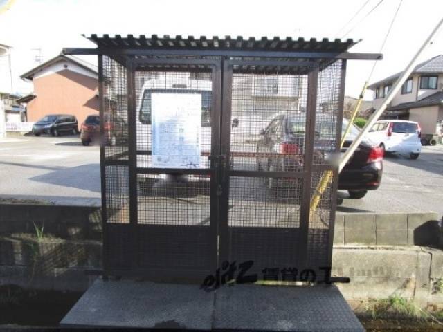 ゴミ置き場
