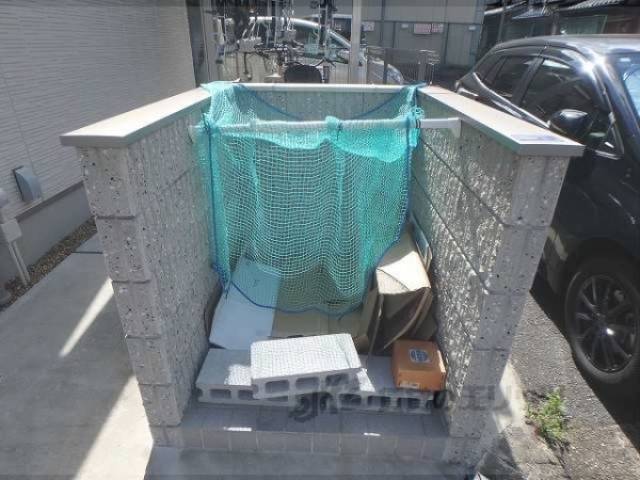 ゴミ置き場