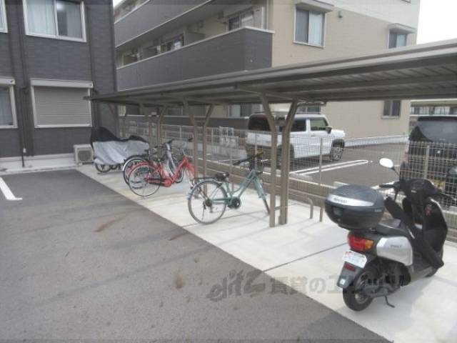 駐輪場