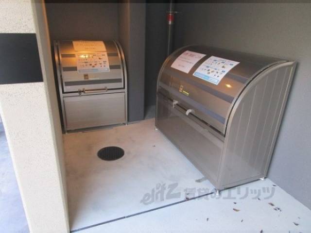 ゴミ置き場