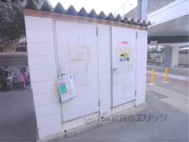 ゴミ置き場