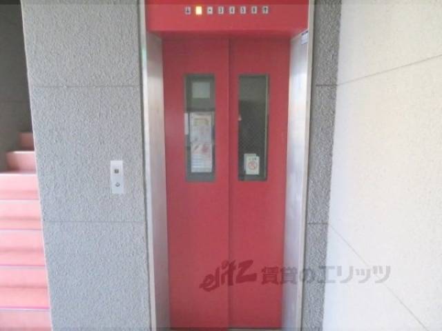 エレベーター
