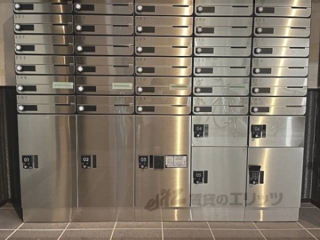 宅配ボックス