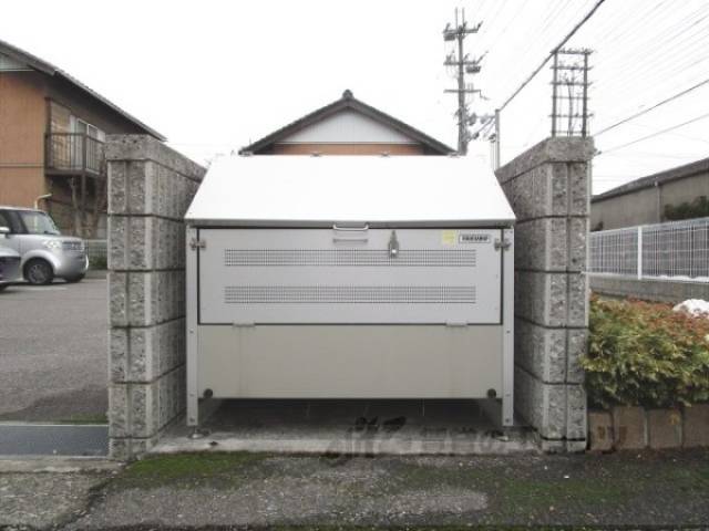 ゴミ置き場