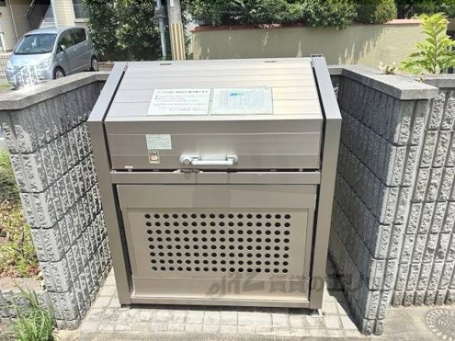 ゴミ置き場