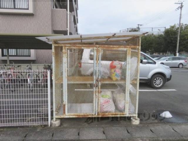 ゴミ置き場