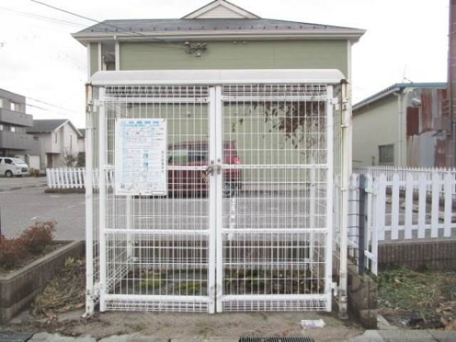 ゴミ置き場