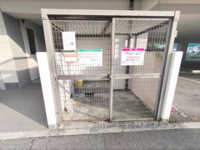 ゴミ置き場