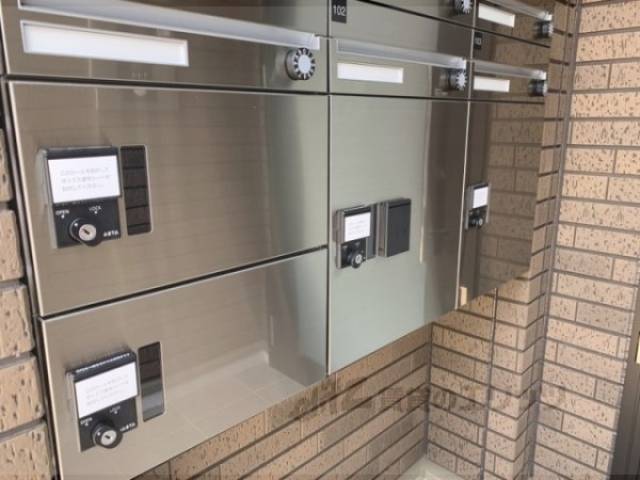 宅配ボックス