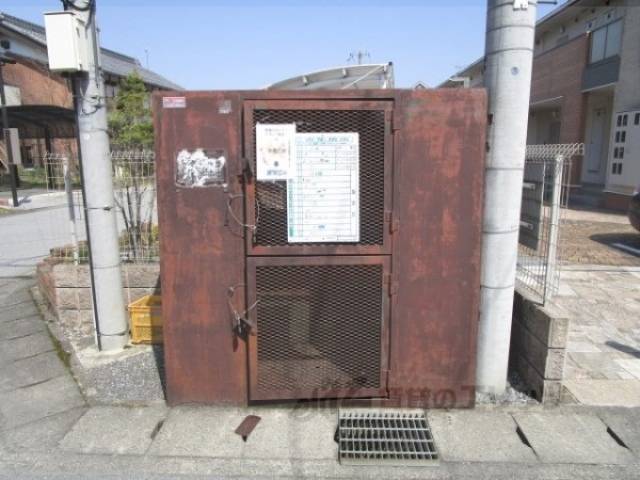 ゴミ置き場