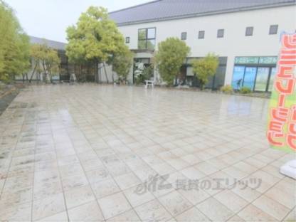 広場