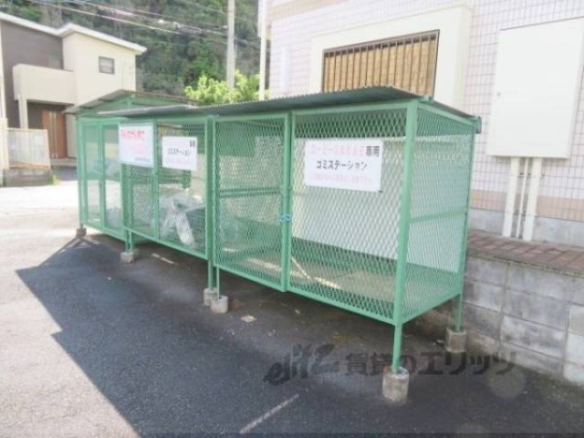 ゴミ置き場
