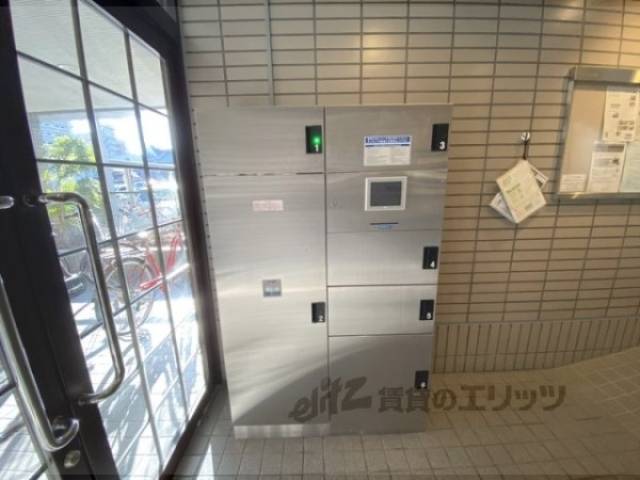 宅配ボックス