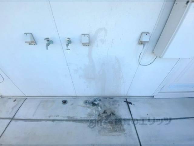 洗濯機置き場　各戸設置