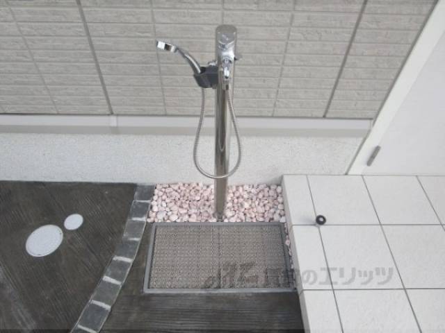 玄関前洗い場