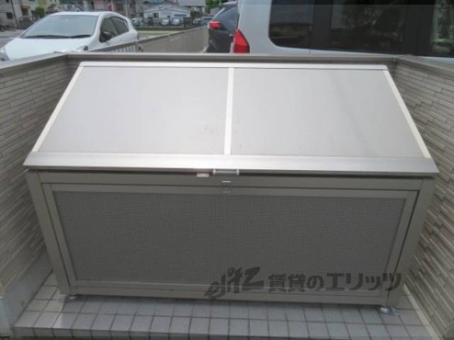 ゴミ置き場