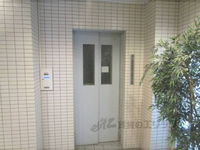 エレベーター