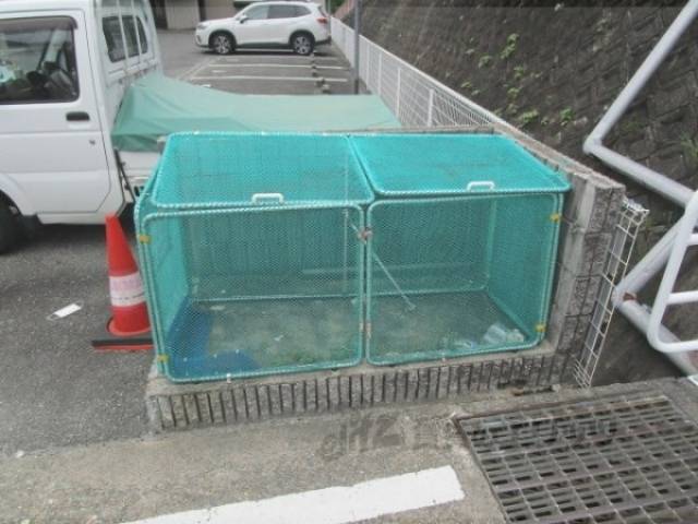 ゴミ置き場