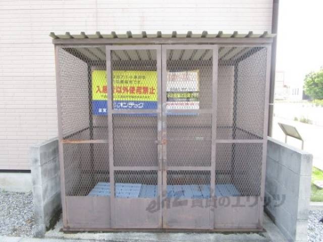 ゴミ置き場