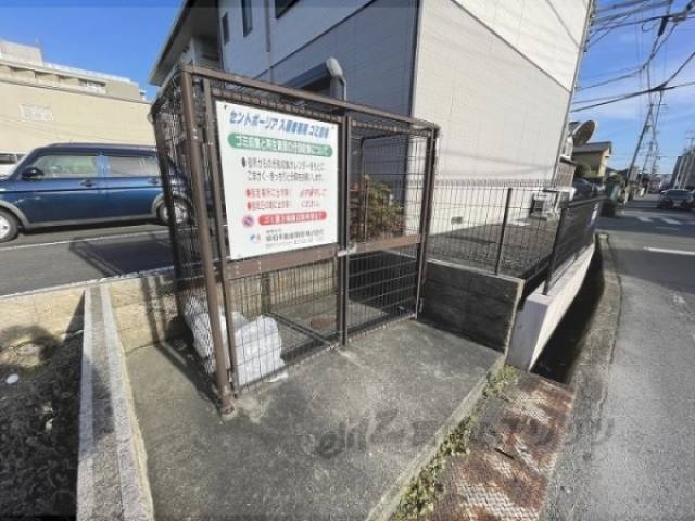 ゴミ置き場