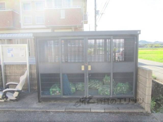 ゴミ置き場