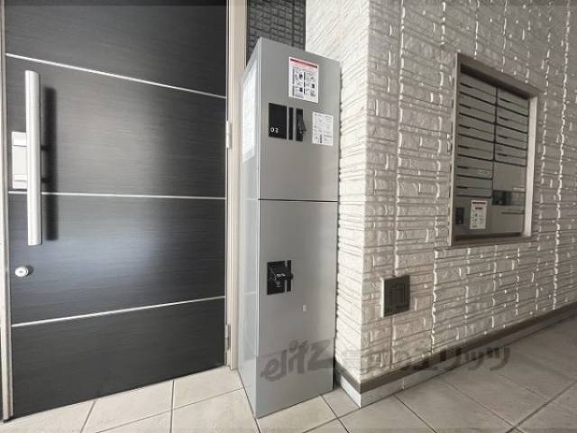 宅配ボックス