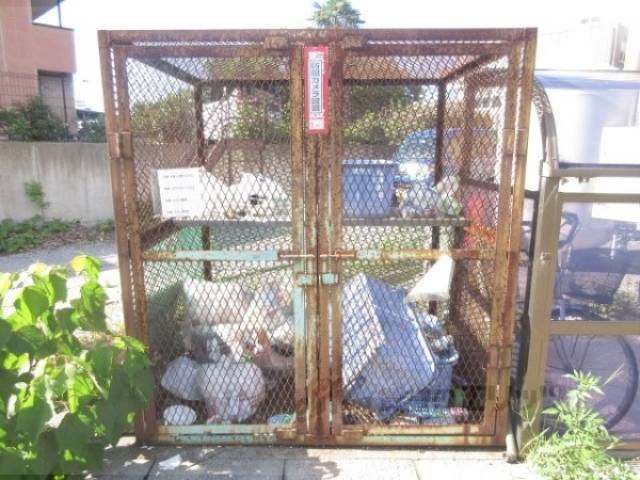 ゴミ置き場