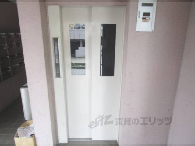 エレベーター