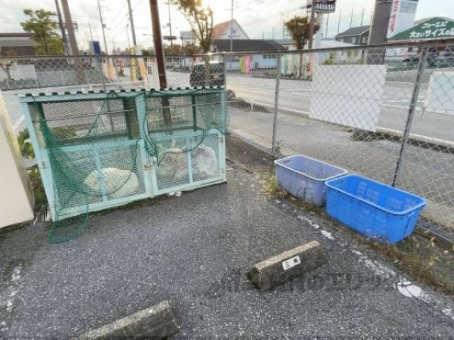 ゴミ置き場