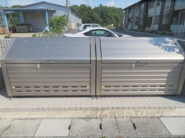 ゴミ置き場