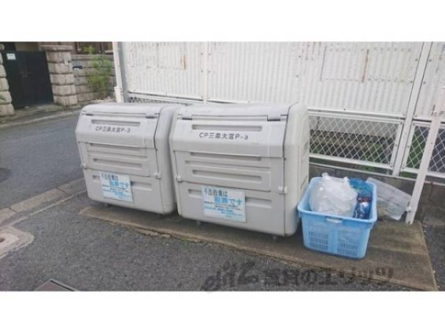 ゴミ置き場