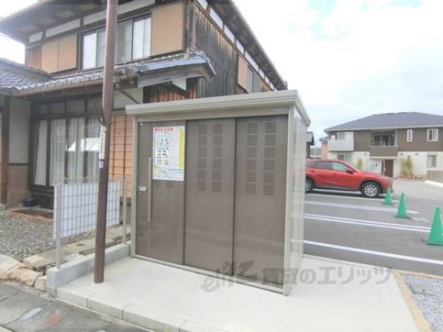 ゴミ置き場