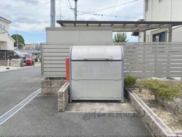 ゴミ置き場