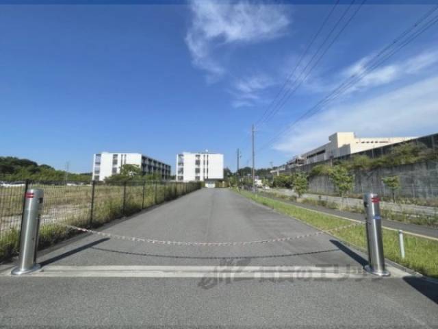 駐車場　チェーンゲート