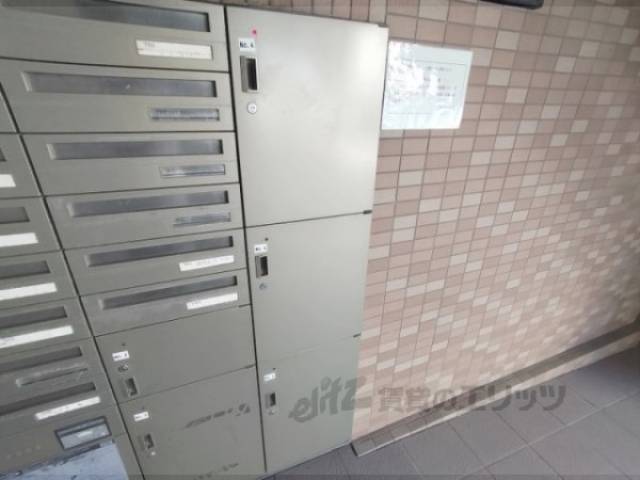 宅配ボックス