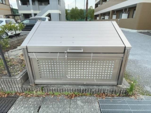 ゴミ置き場
