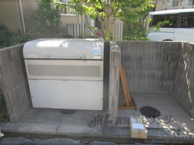 ゴミ置き場