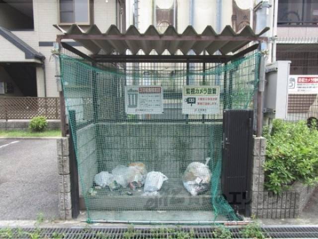 ゴミ置き場