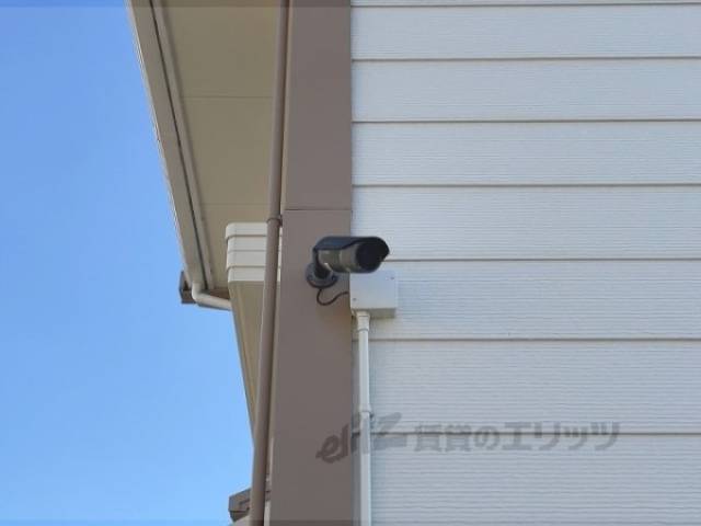 防犯カメラ　駐車場