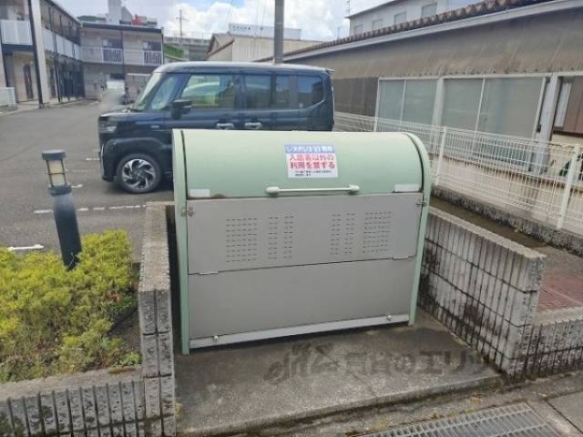 ゴミ置き場