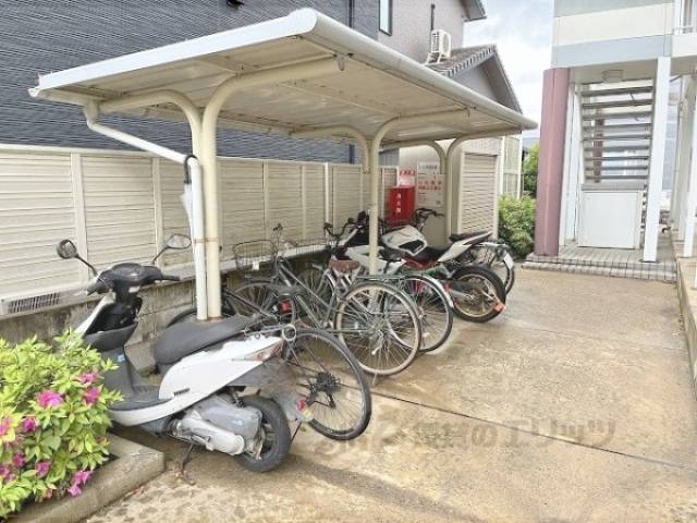駐輪場
